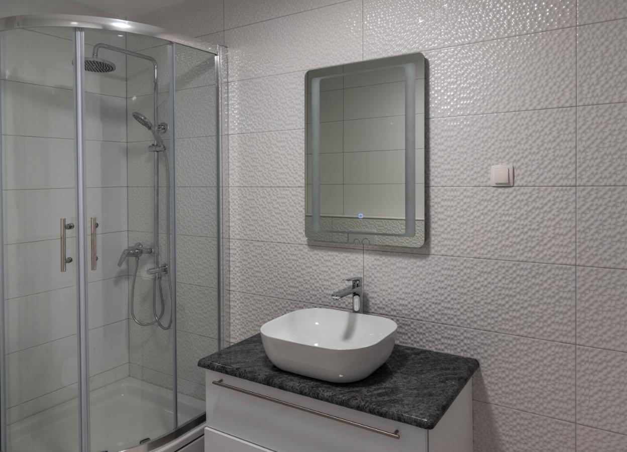 Apartmani Dalmacija Drage Ngoại thất bức ảnh