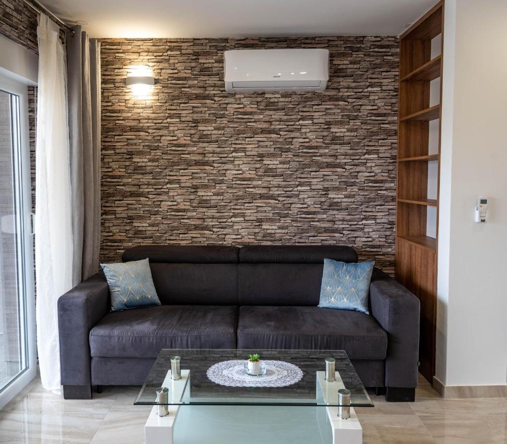 Apartmani Dalmacija Drage Ngoại thất bức ảnh