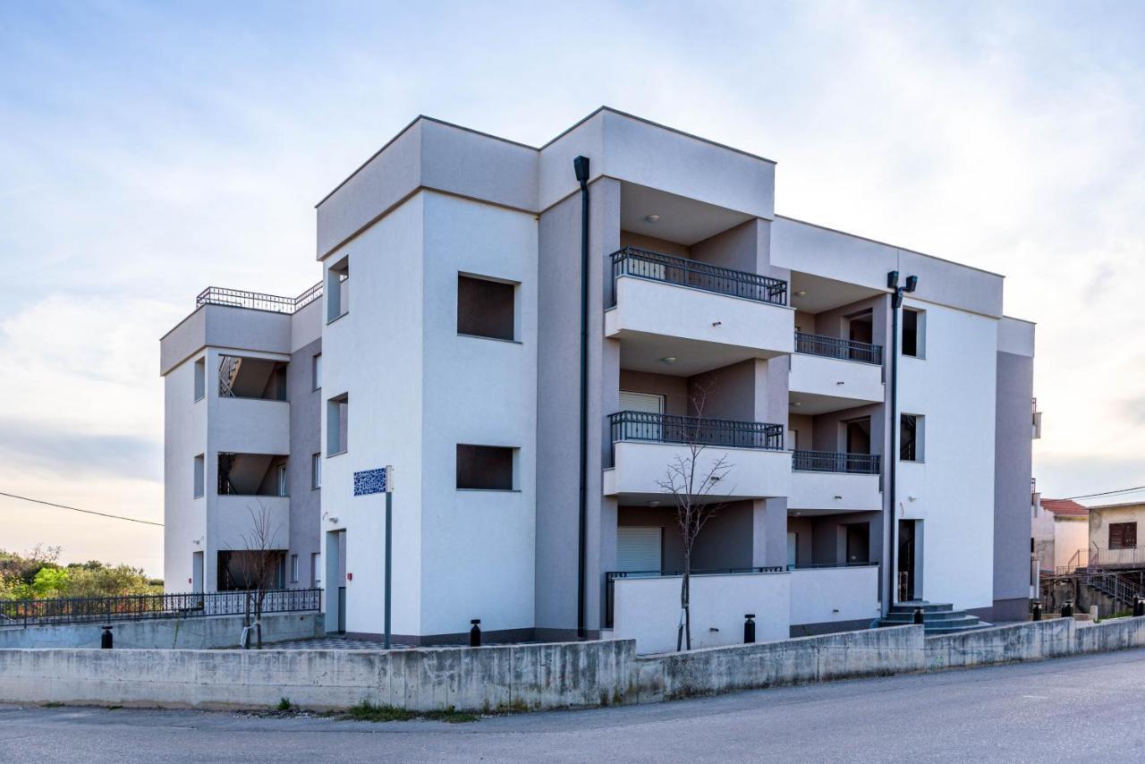 Apartmani Dalmacija Drage Ngoại thất bức ảnh