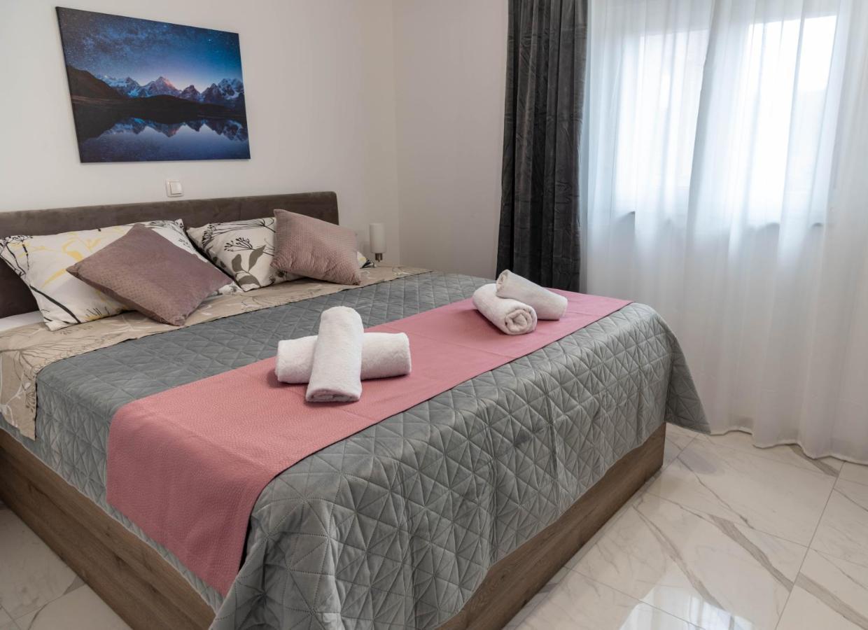 Apartmani Dalmacija Drage Ngoại thất bức ảnh