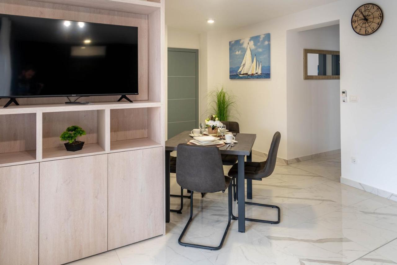 Apartmani Dalmacija Drage Ngoại thất bức ảnh
