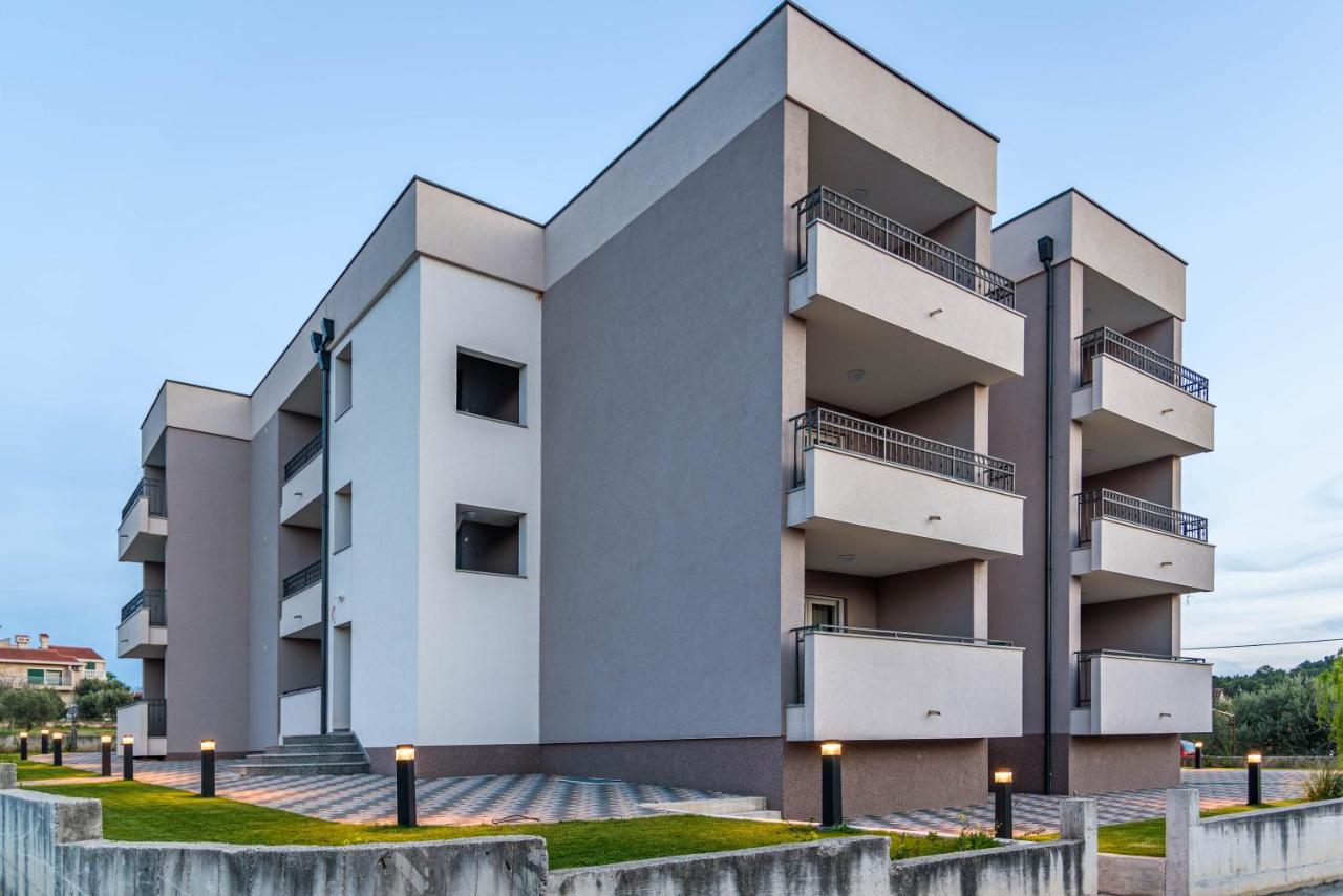 Apartmani Dalmacija Drage Ngoại thất bức ảnh
