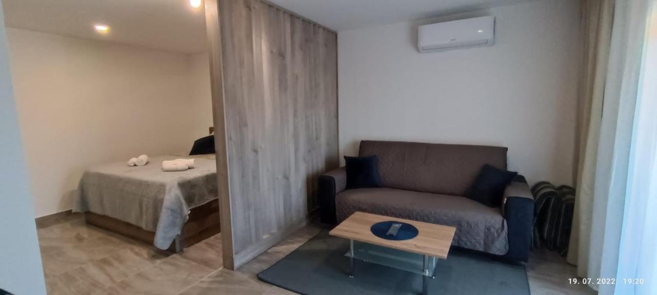 Apartmani Dalmacija Drage Ngoại thất bức ảnh