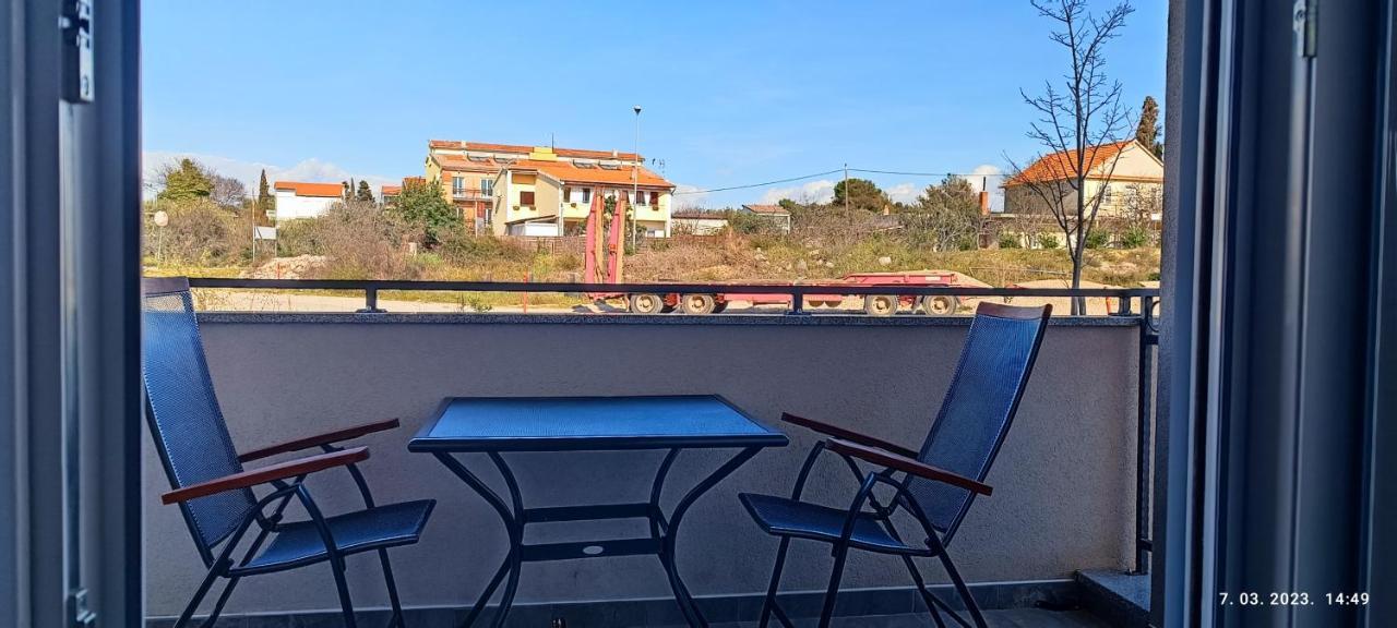 Apartmani Dalmacija Drage Ngoại thất bức ảnh