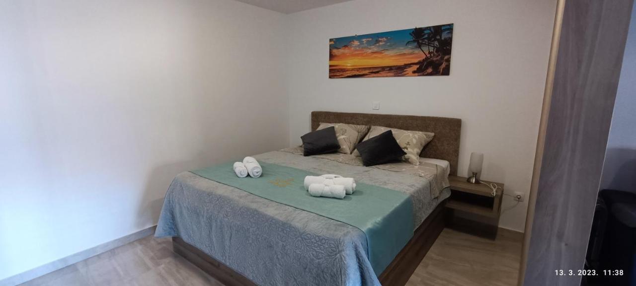 Apartmani Dalmacija Drage Ngoại thất bức ảnh
