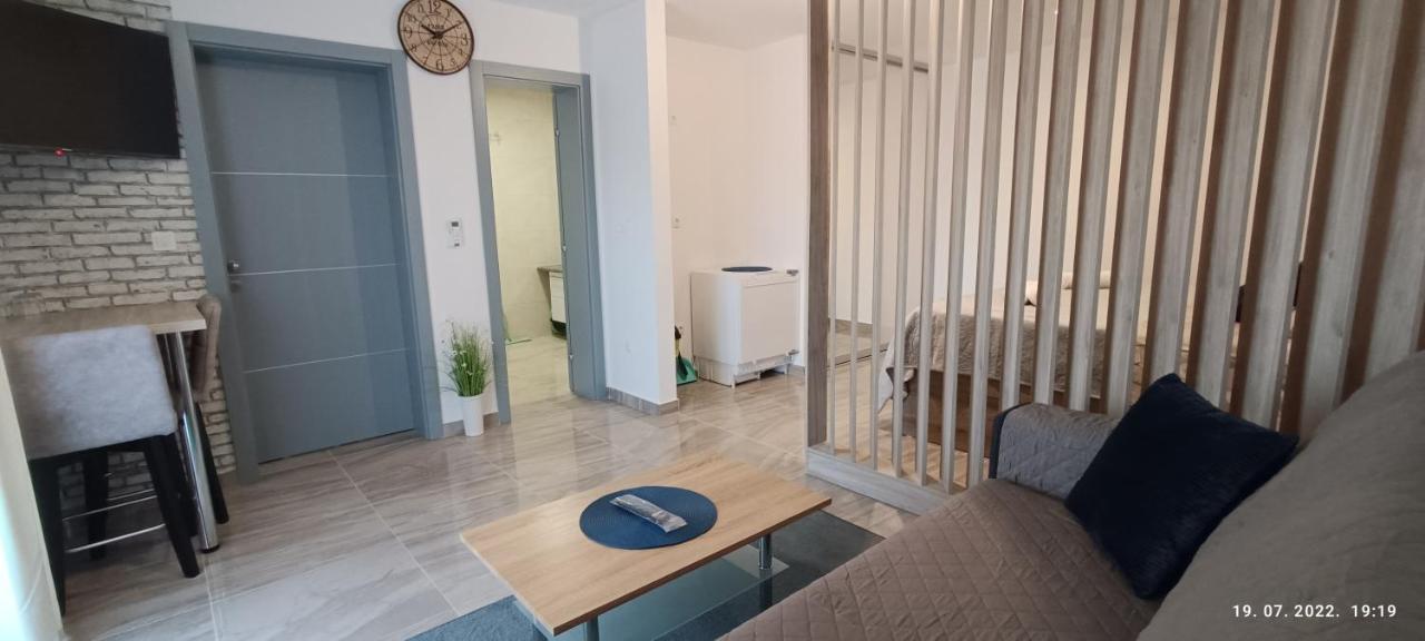 Apartmani Dalmacija Drage Ngoại thất bức ảnh